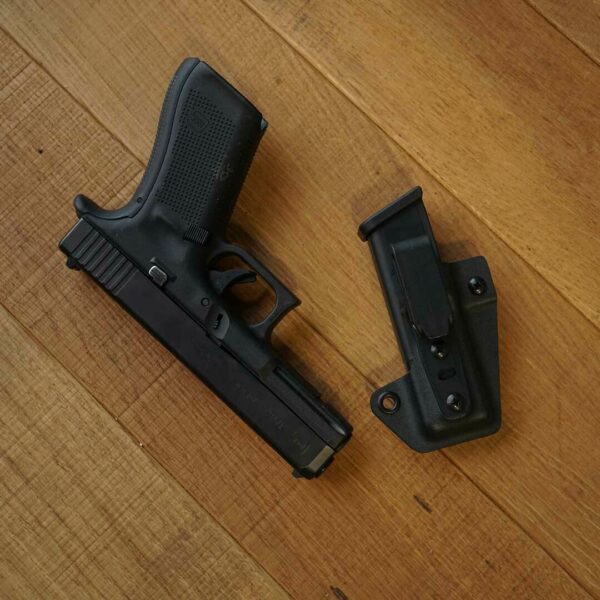 Magazintasche 9mm pistole p8 glock IWB kydex 4